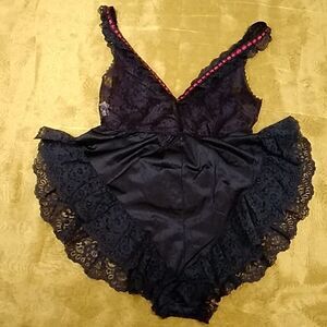 TOSCA LINGERIE INTIMATE LACE VINTAGE ROMPER BLACK SIZE M